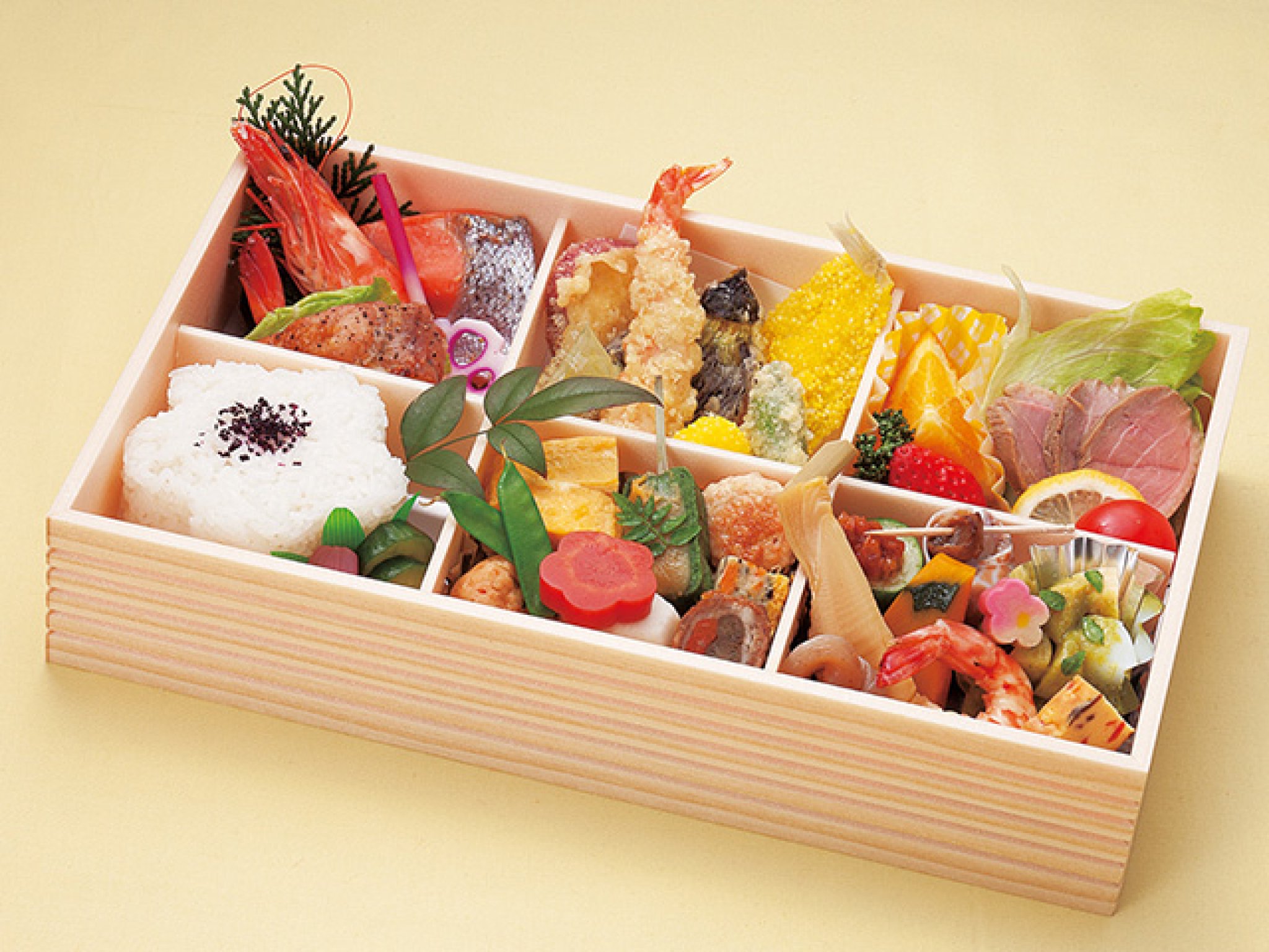No.550：32×21cm…4,000円(容器・風呂敷付)
<<合鴨のロース>>