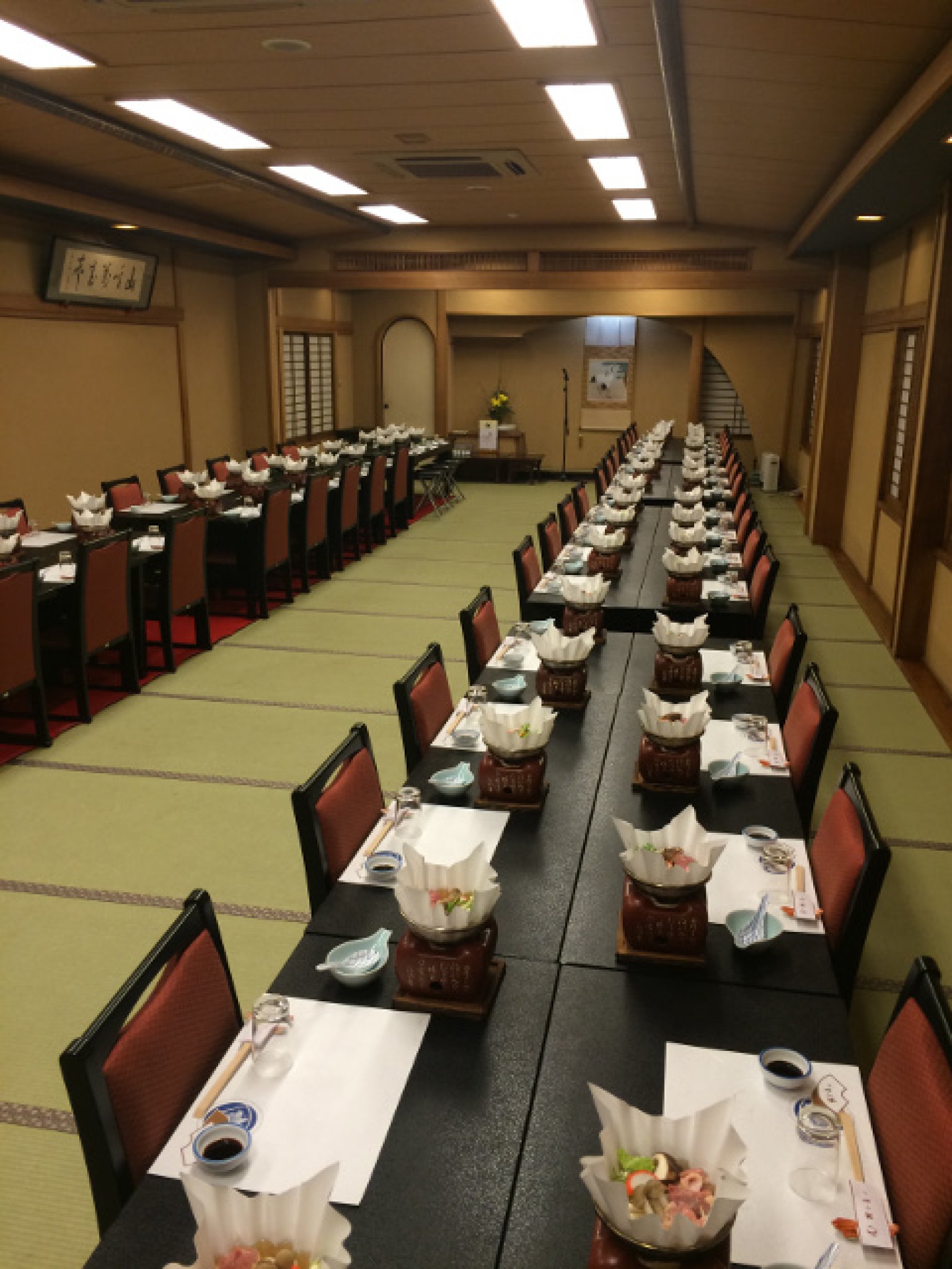 大広間。宴会ごとに様々に対応。