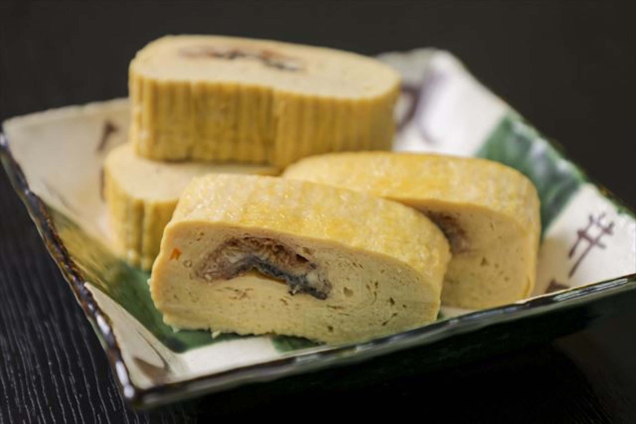 う巻き…1,400円｜焼きたてふわふわのう巻きは、ふっくらとした食感とやさしい味わい、そして鰻の風味が絶妙...