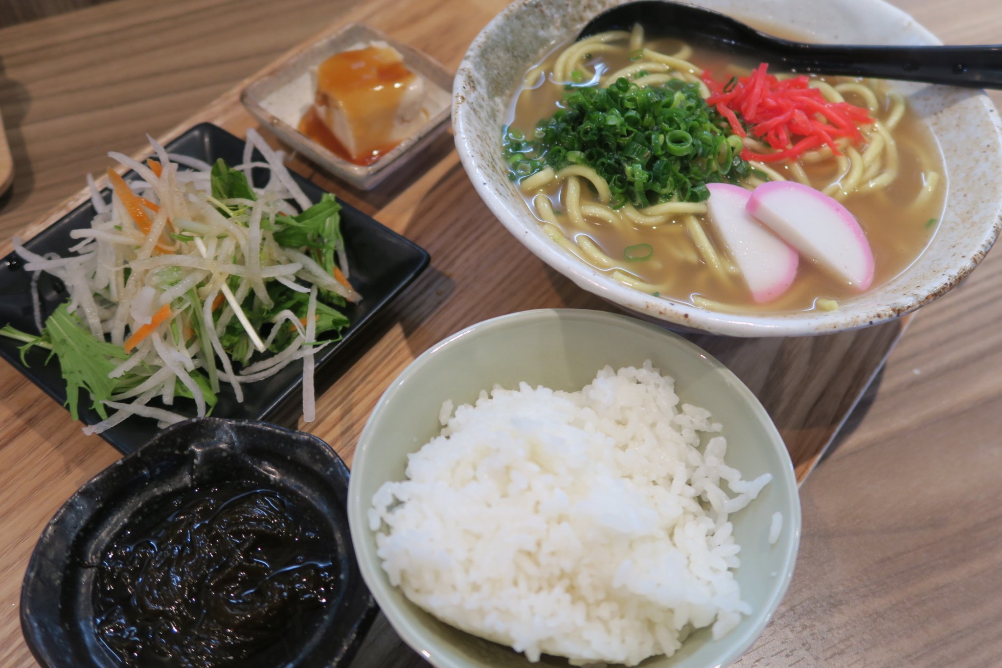 沖縄料理まーるのレポート写真1（みずほのトヤマ）