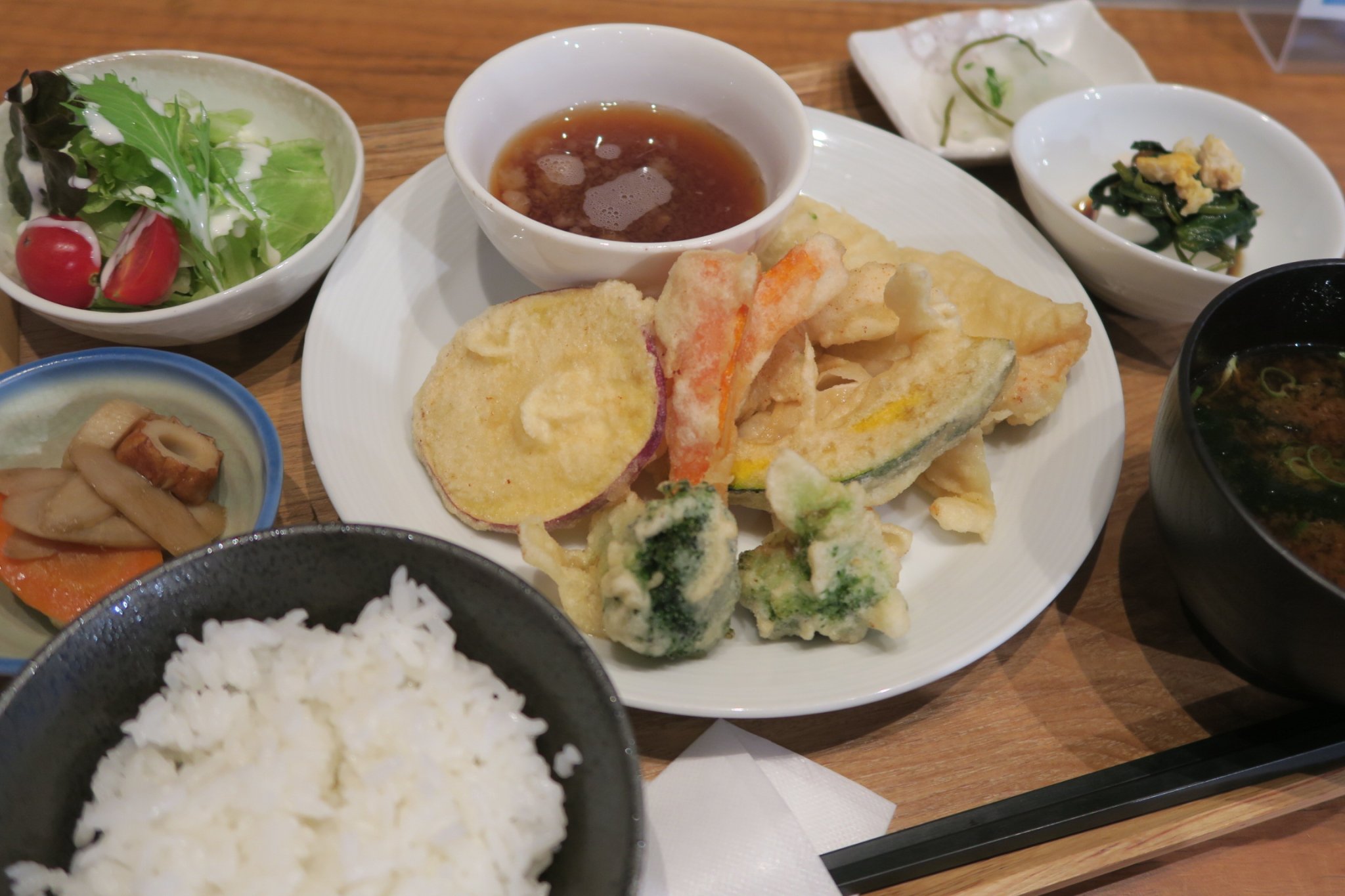 ブルースカフェ、おとなりすうぷ、ジビエ肉販売のレポート写真1（みずほのトヤマ）