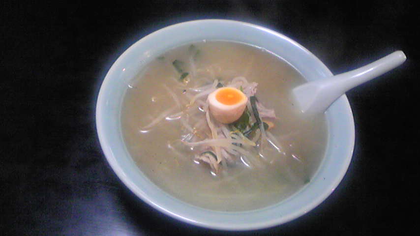 ベトコンラーメン 重楽のレポート写真1（梵）