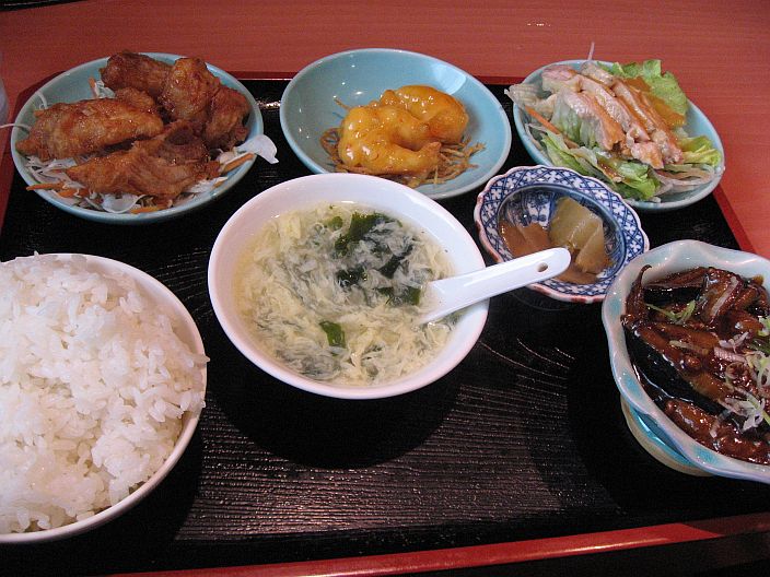 中国的美食屋 王府 美濃加茂店のレポート写真1（タチコマ）
