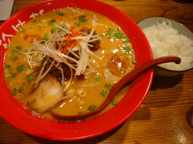 ラーメン専門店 麺や 珍竹林 長良店のレポート写真1（きのっぴ）
