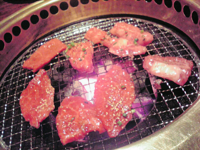 炭火焼肉・冷麺 めいらく苑 本店のレポート写真1（まみぃ）