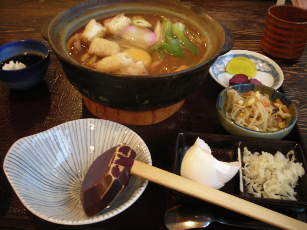 煮込みうどん たくのレポート写真1（Ｈａｎａ）