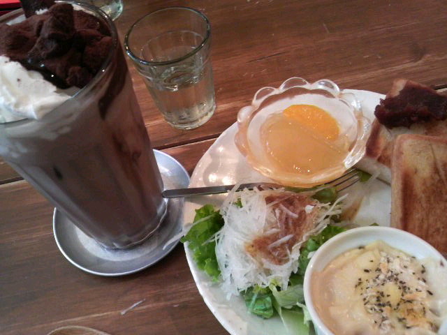 cafe ゆららのレポート写真1（瑠璃）