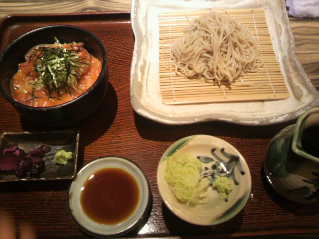 そば居酒屋 楽のレポート写真1（ｱﾔｺｼﾞｬﾊﾟﾝ）
