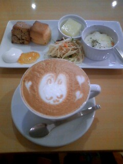 CAFFE SCIMMIA ROSSOのレポート写真1（ケメコ）