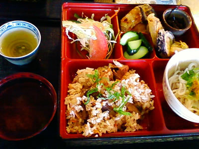 カフェ・ド・ロペのレポート写真1（ボケ）