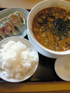 中国料理 萬楽飯店のレポート写真1（るん）