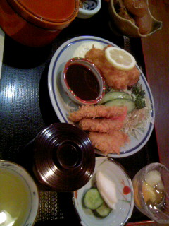 食事処 鳥海のレポート写真2（にゃん）