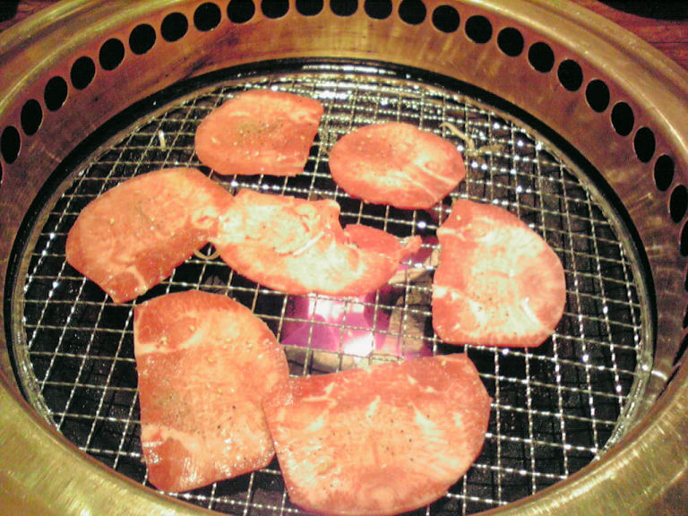 炭火焼肉・冷麺 めいらく苑 本店のレポート写真2（まみぃ）