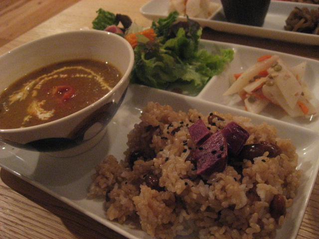 うつわとごはん カフェ温土のレポート写真2（R-koro）