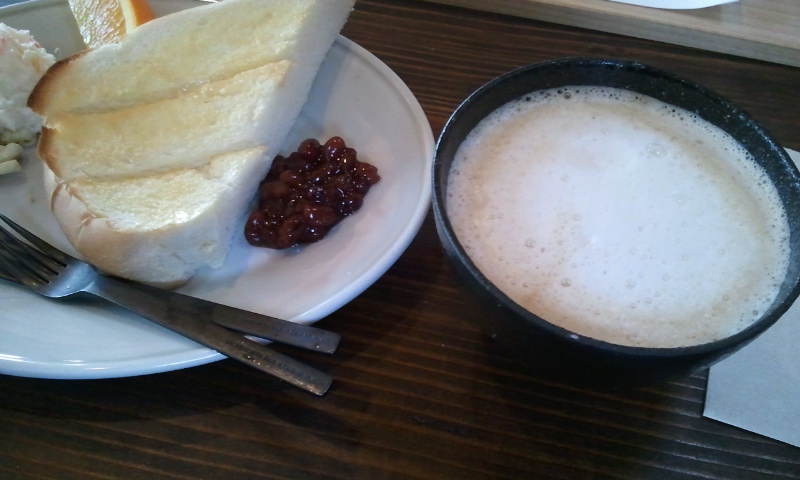カフェとカバンのレポート写真2（のんこ）